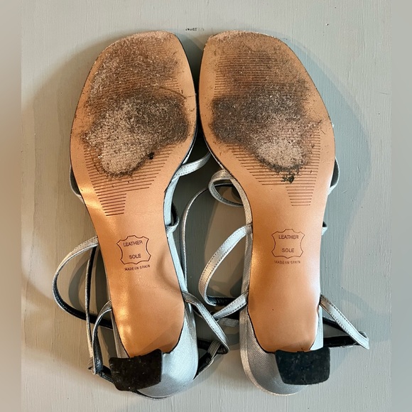 Stuart Weitzman Silver Strappy Heels size 9 - Picture 5 of 8
